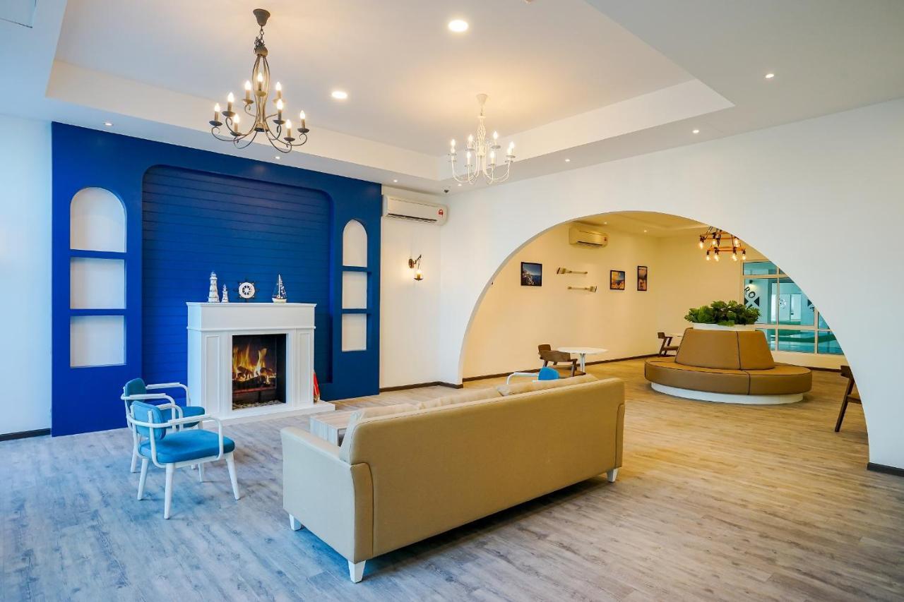 White Lagom Scandinavian House, By Sanguine Apartment Tanjung Tokong Exterior photo